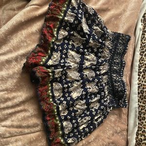 Angie shorts size small with elephants